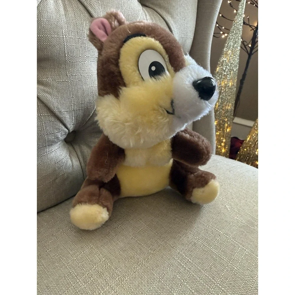 Vintage 80s Chip Disney Theme Park‎ Collectible Stuffed Chip & Dale Chipmunk